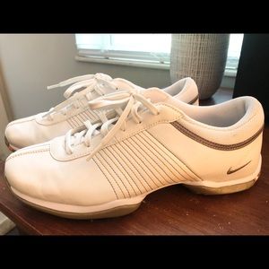 Women’s NIKE golf shoes